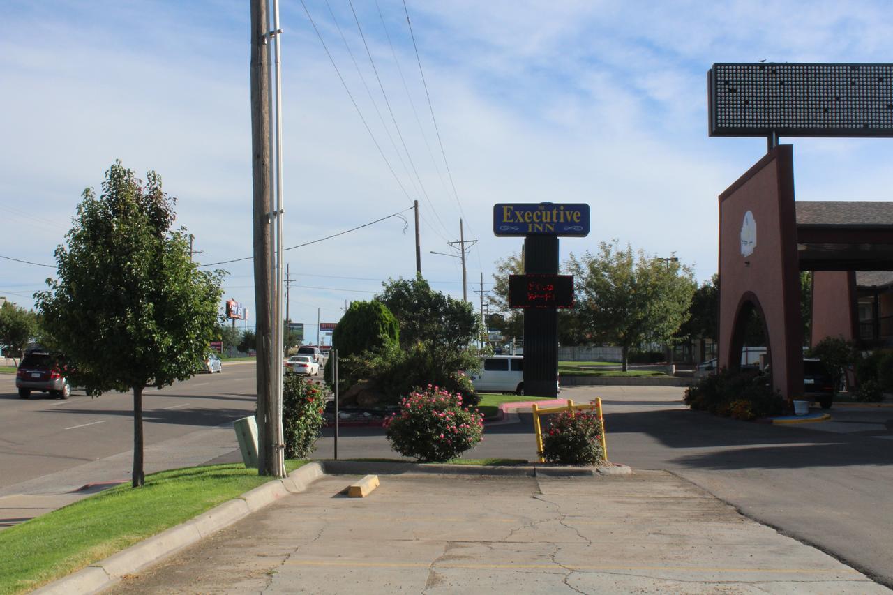 The Executive Inn & Suites Amarillo Esterno foto