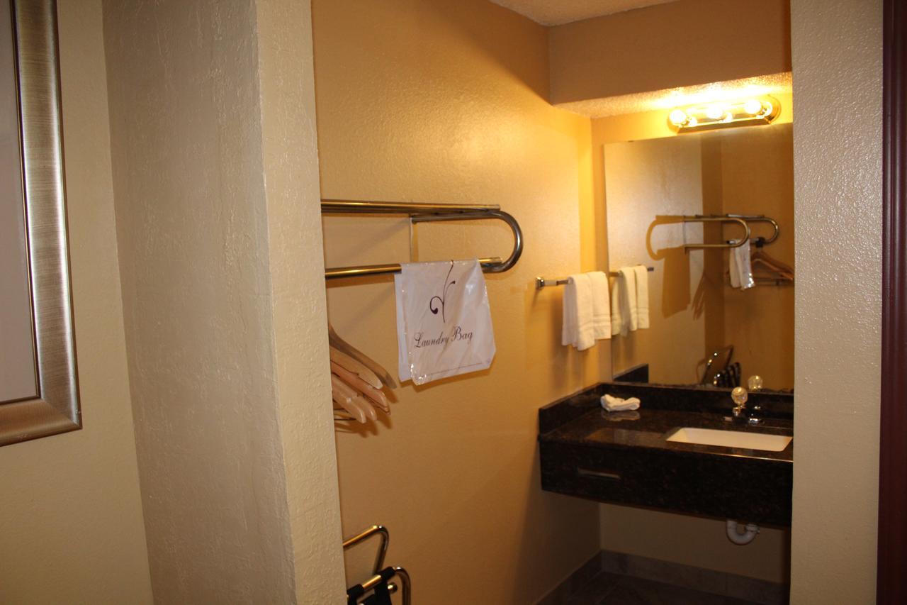 The Executive Inn & Suites Amarillo Esterno foto